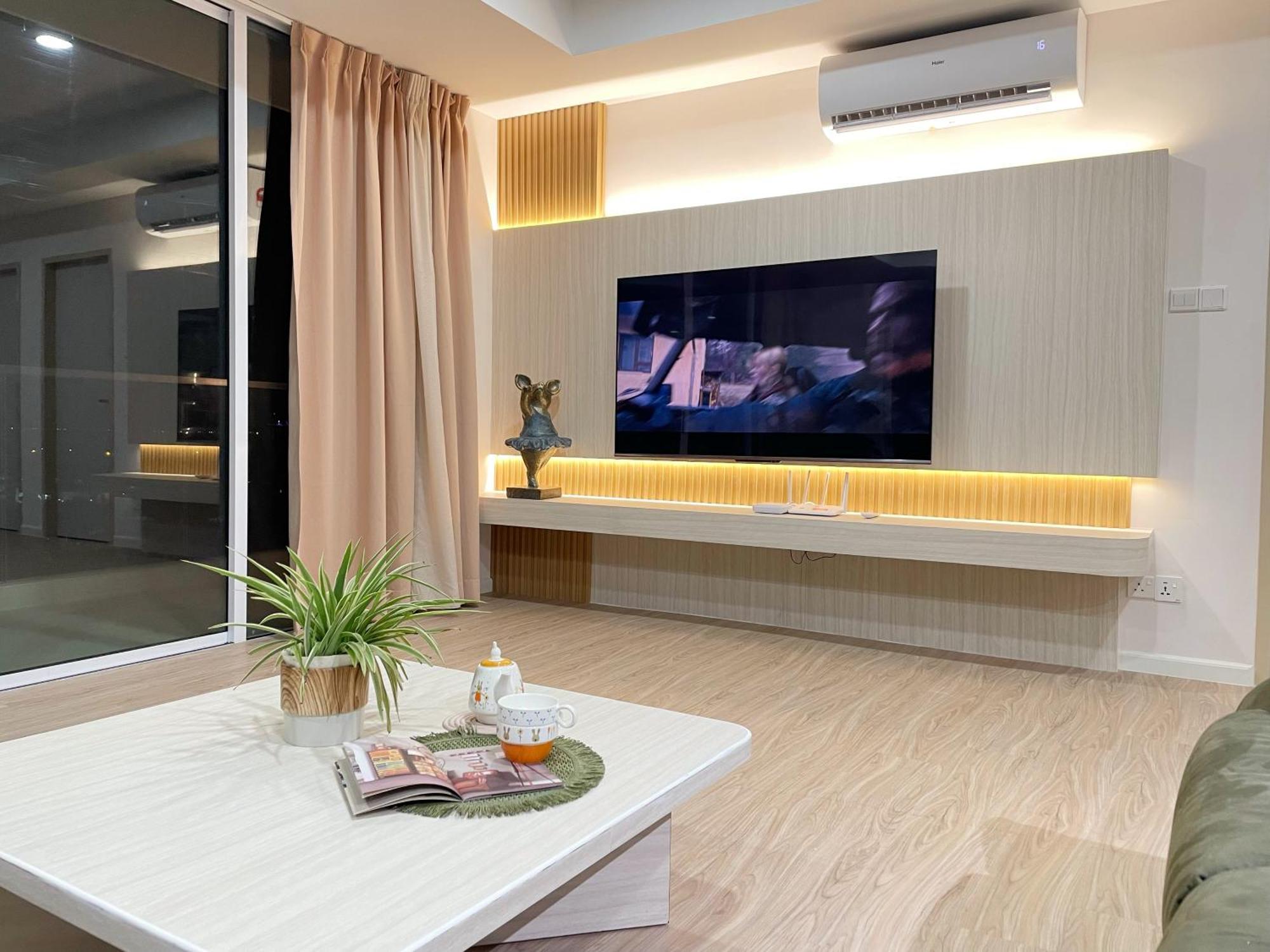 Queensland Suites At Aru Suites, Кота Кинабалу Екстериор снимка